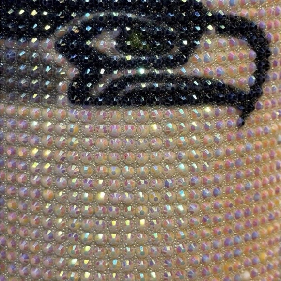 Seahawks Rhinestone Tumbler with Handle 40oz - Picture 4 of 7